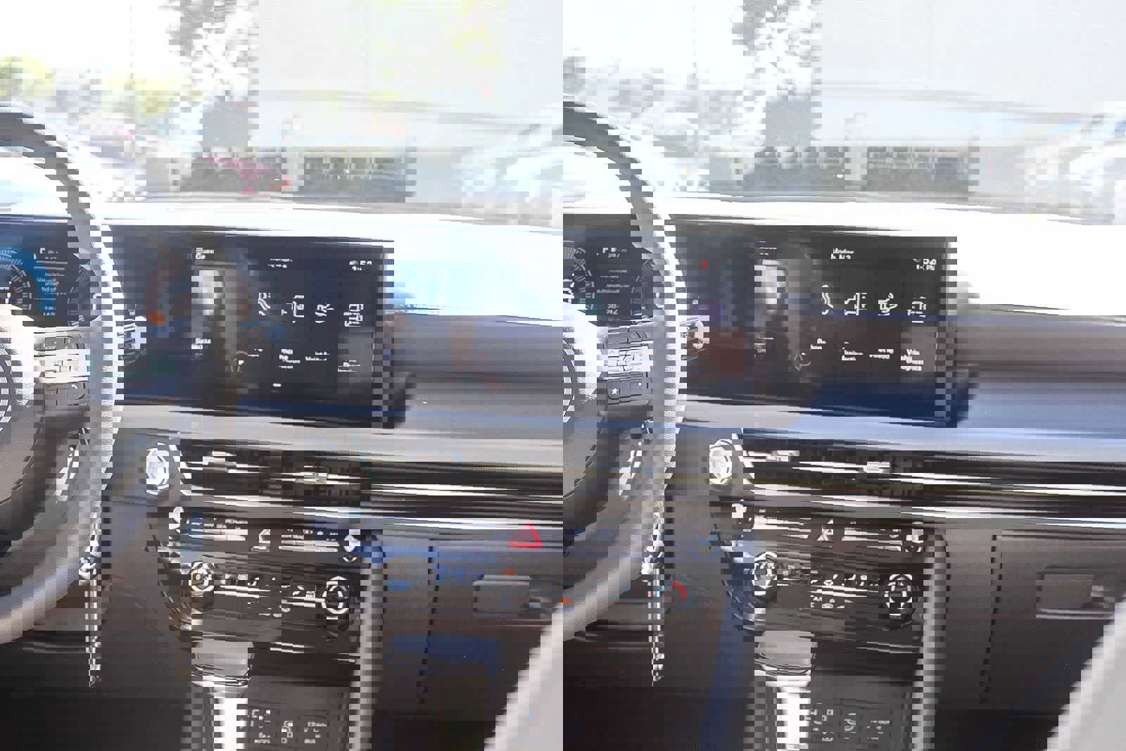 Certified 2025 Hyundai Sonata SE image 17