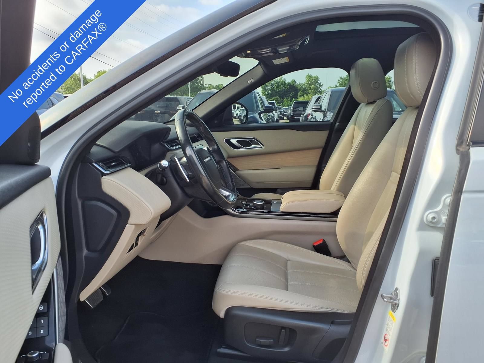 Used 2018 Land Rover Range Rover Velar R-Dynamic SE AWD/4WD image 19