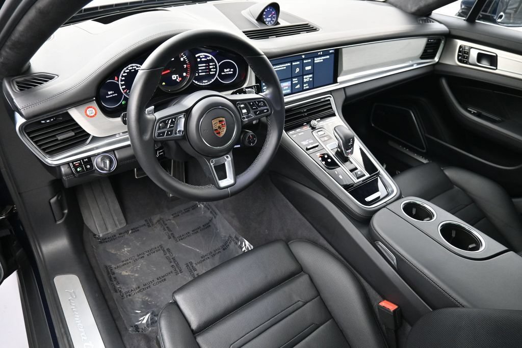Certified 2020 Porsche Panamera Turbo AWD/4WD image 4