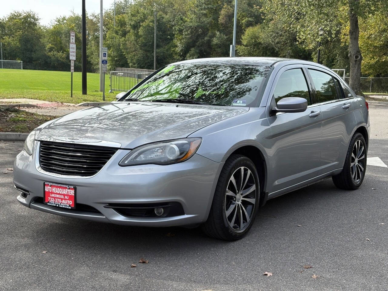 Used 2014 Chrysler 200 Touring w/ 200 S Group image 1