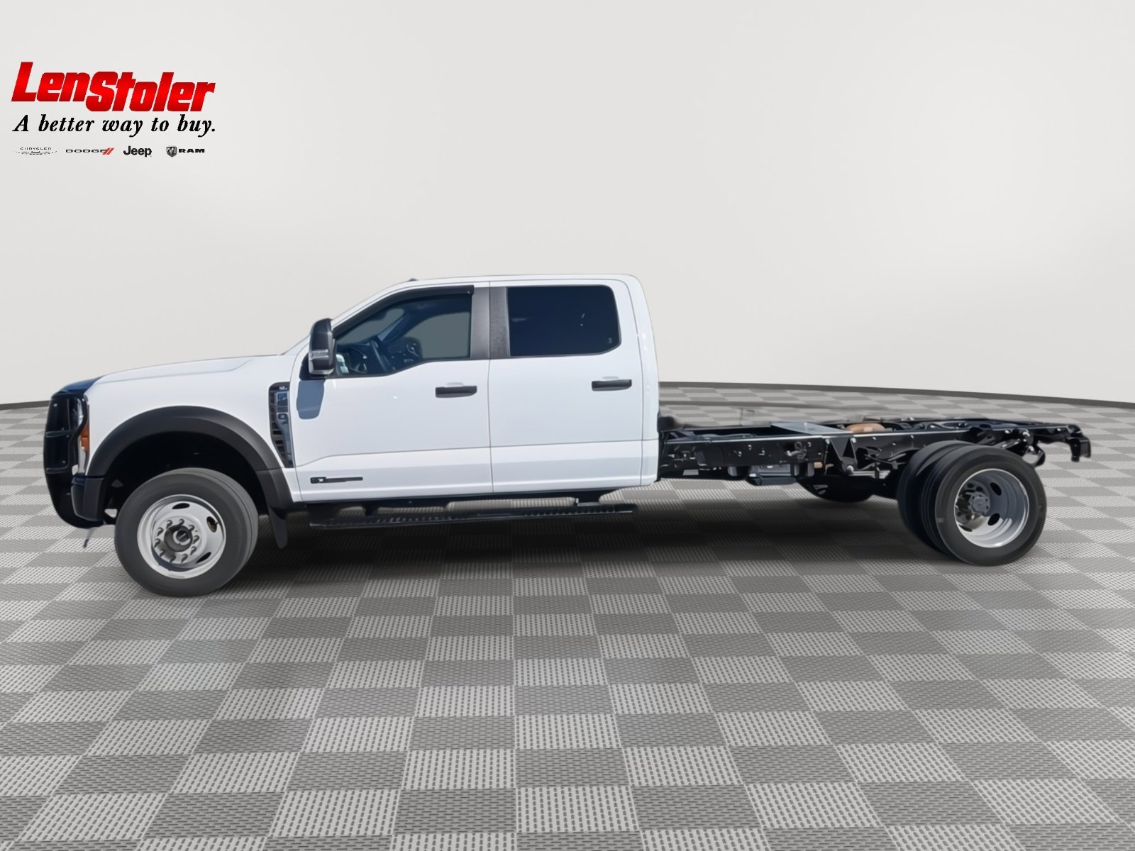Used 2024 Ford F550 4x4 Crew Cab Super Duty image 2