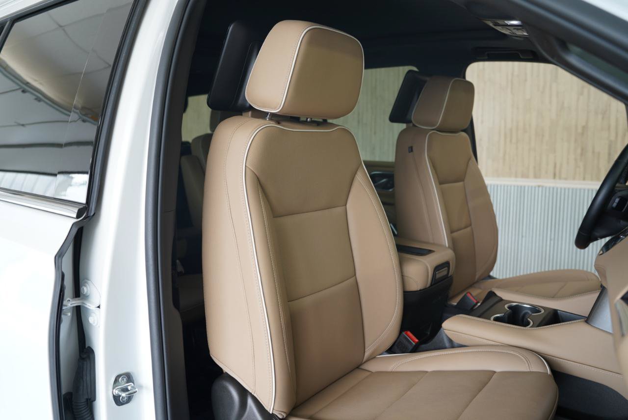 Used 2024 Chevrolet Tahoe Premier AWD/4WD image 27