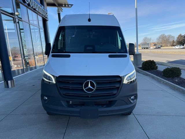 New 2025 Mercedes-Benz Sprinter 2500 image 2