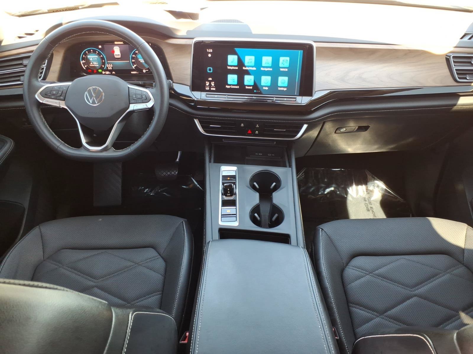 Certified 2024 Volkswagen Atlas SE AWD/4WD image 27