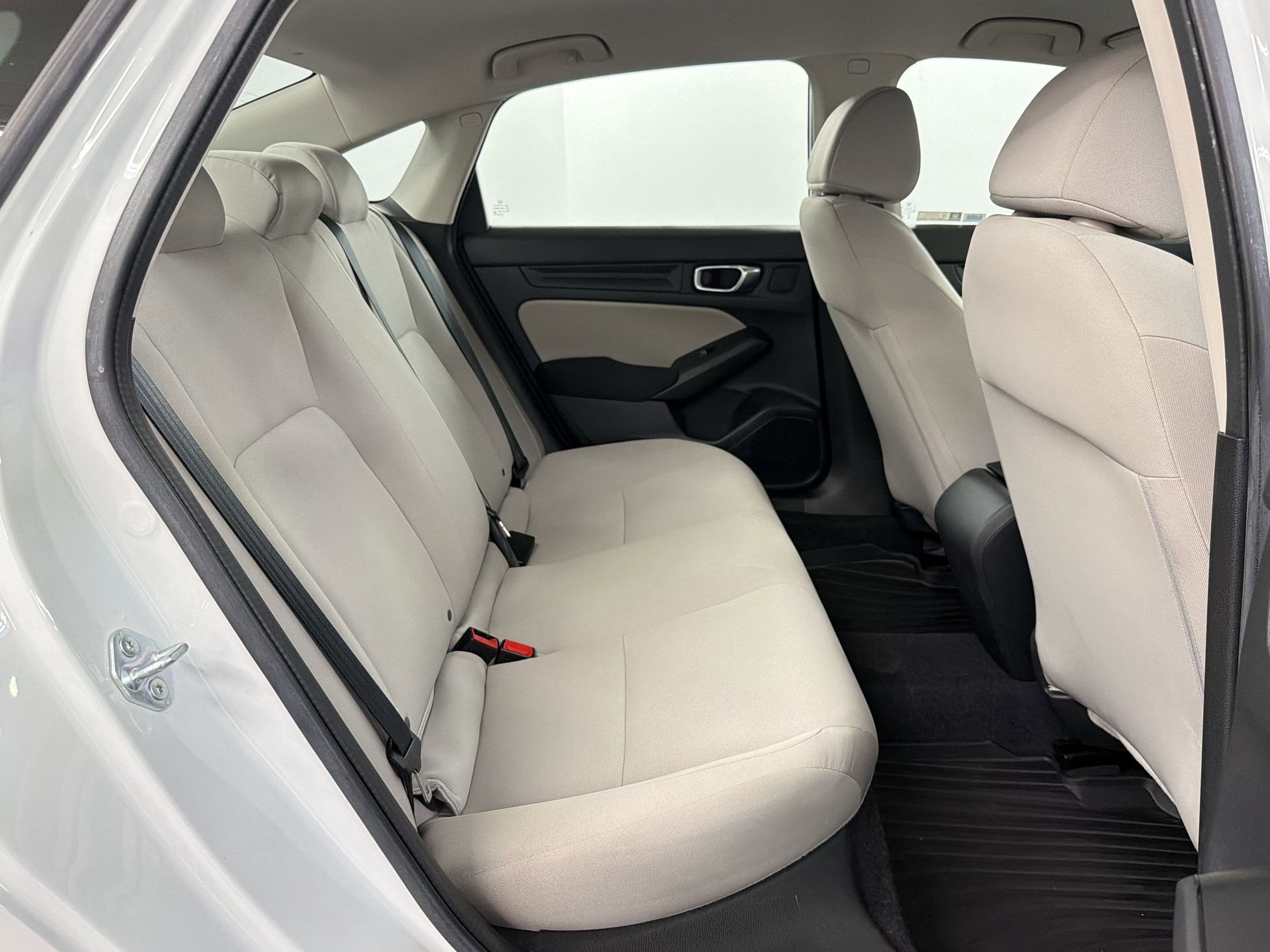 Certified 2023 Honda Civic LX image 32