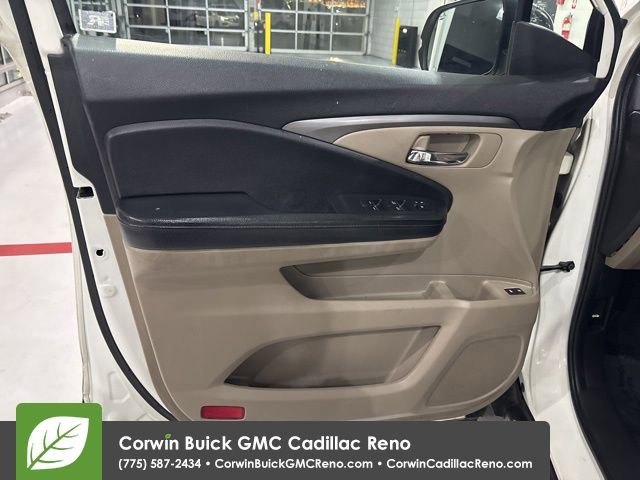 Used 2016 Honda Pilot EX-L image 11