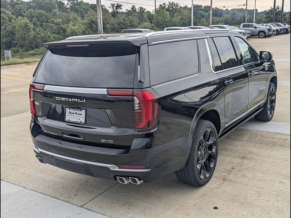 New 2026 GMC Yukon XL Denali AWD/4WD image 7