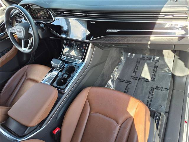 Used 2023 Audi Q8 Premium Plus w/ Premium Plus Package AWD/4WD image 20