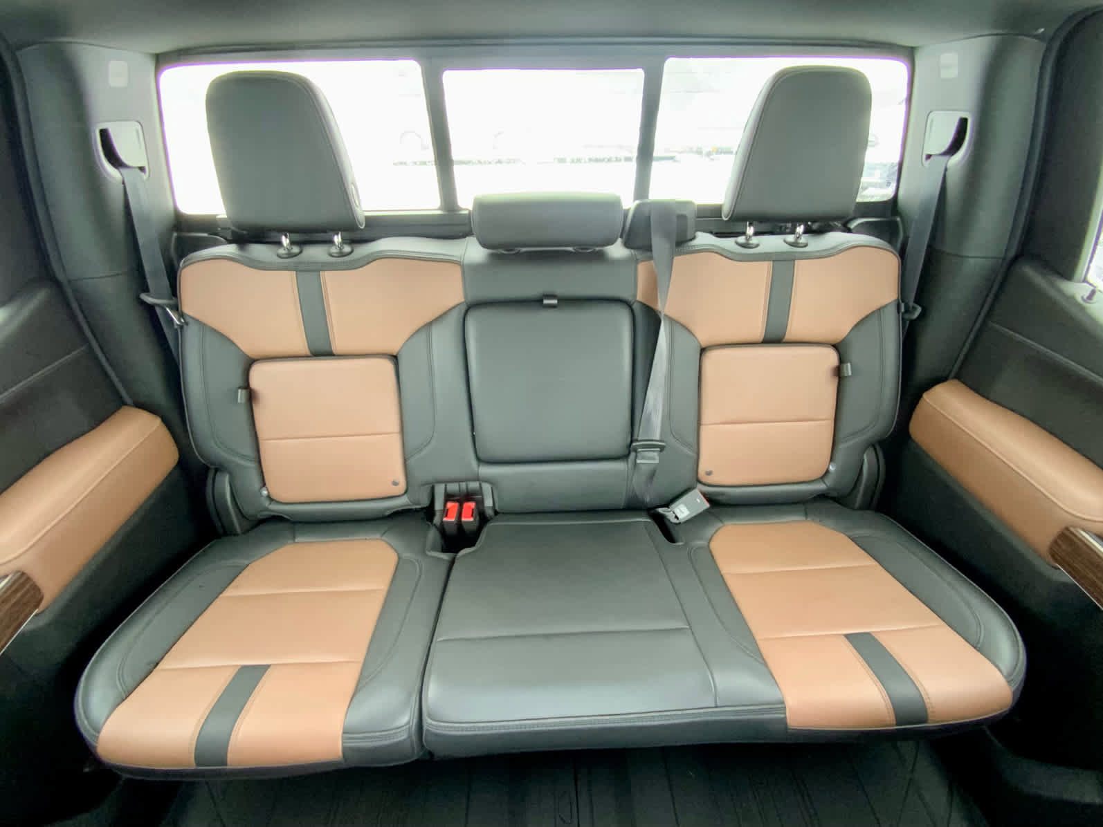 Used 2021 Chevrolet Silverado 1500 High Country image 26