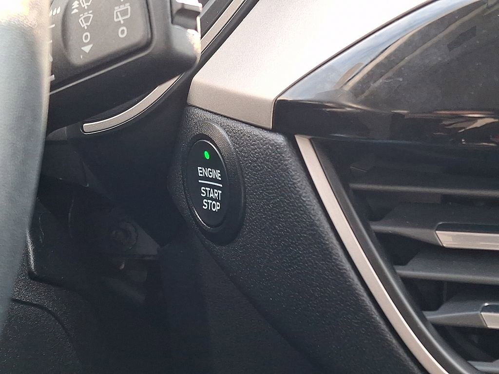 Certified 2022 Ford Escape SE w/ Convenience Package image 22