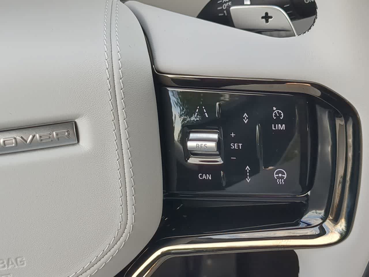 New 2026 Land Rover Range Rover Sport Dynamic SE AWD/4WD image 26