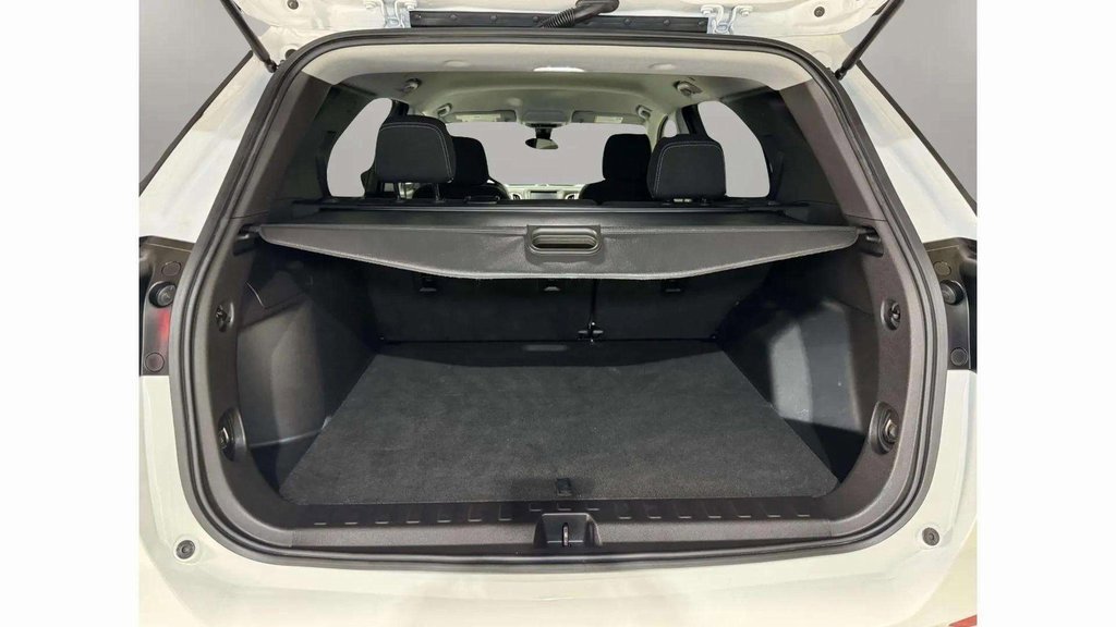 Used 2024 Chevrolet Equinox LS image 25
