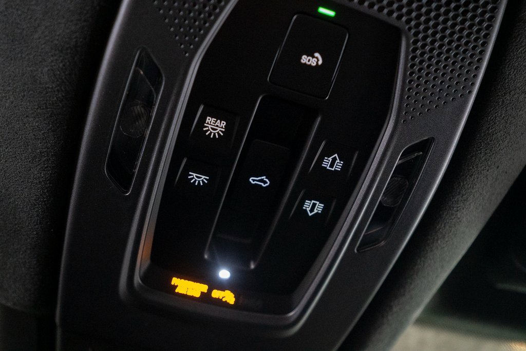 New 2026 Porsche Cayenne GTS image 38