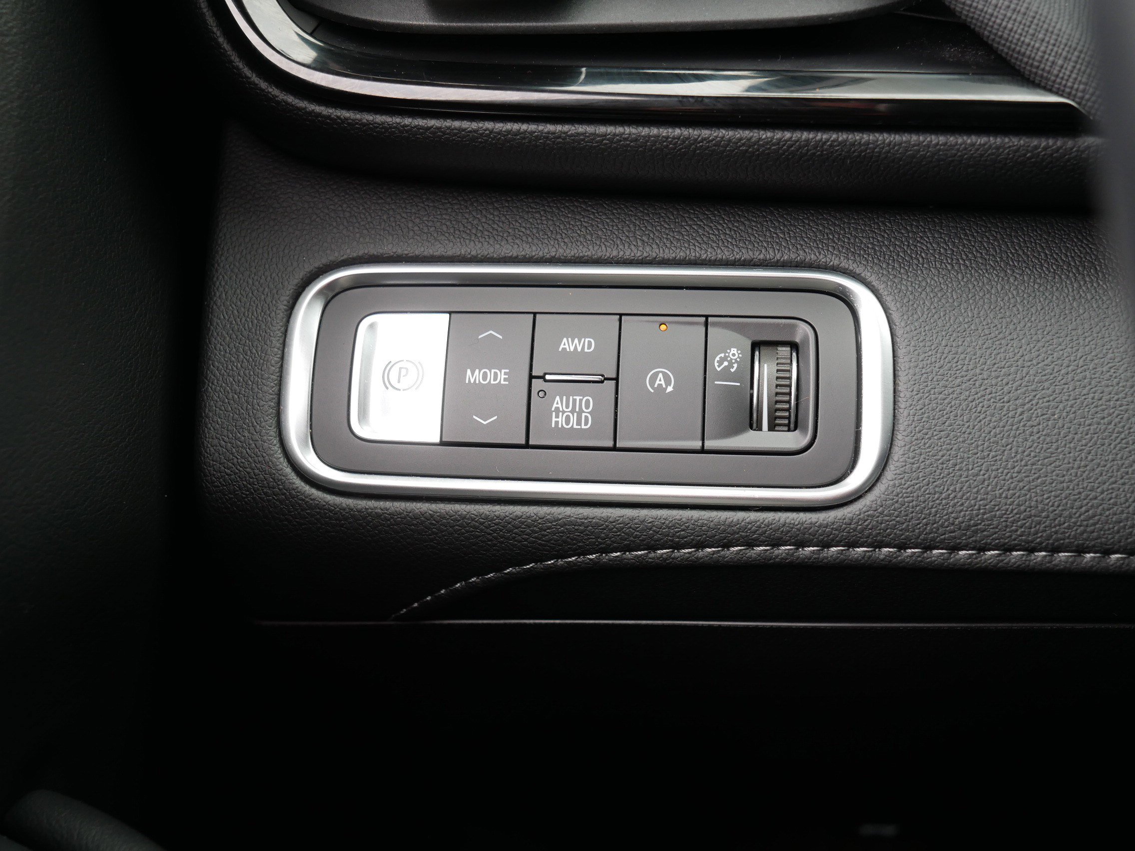 Certified 2025 Buick Enclave Preferred image 26