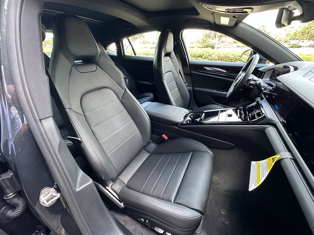 New 2026 Porsche Panamera 4 AWD/4WD image 13