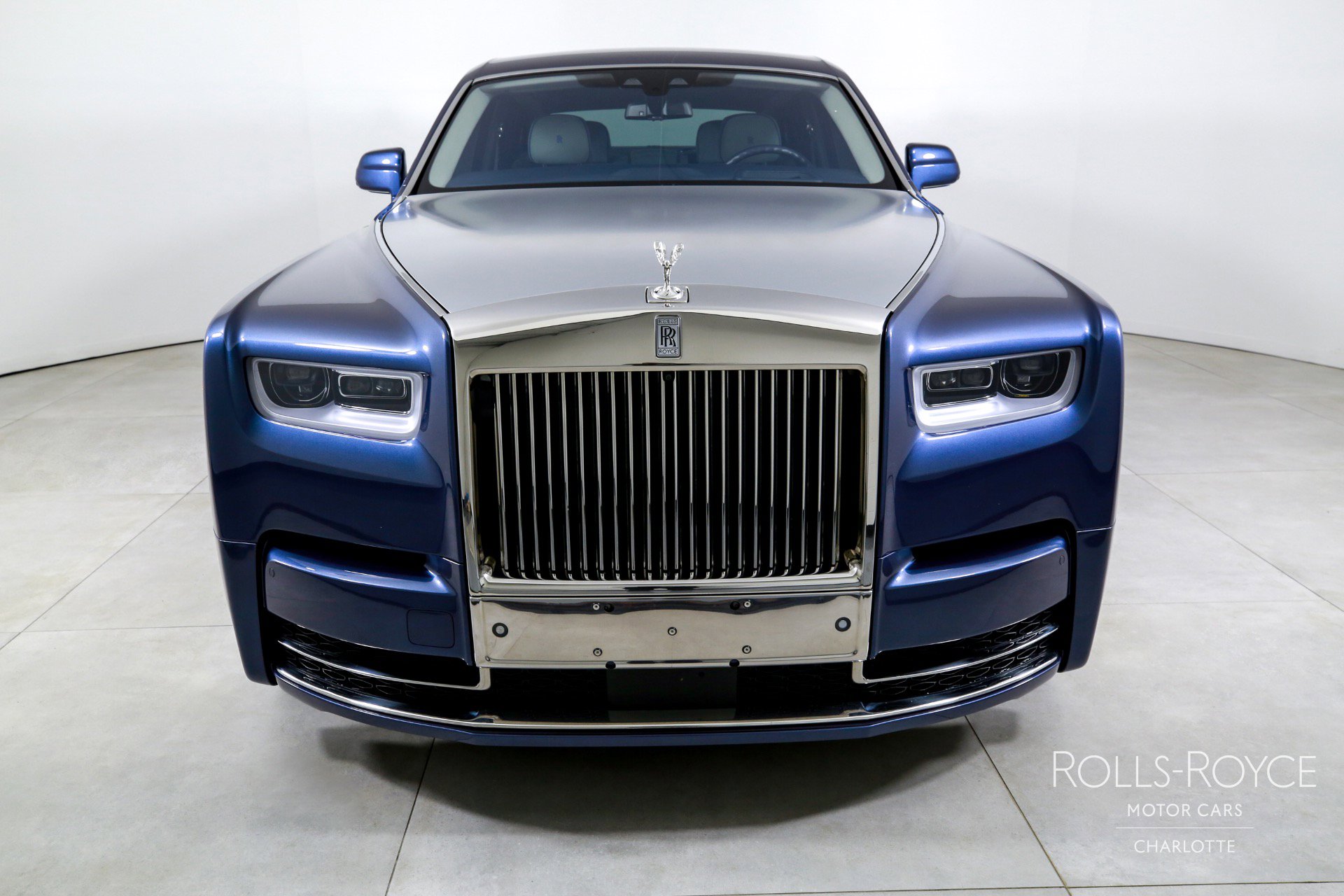Used 2019 Rolls-Royce Phantom Sedan image 7
