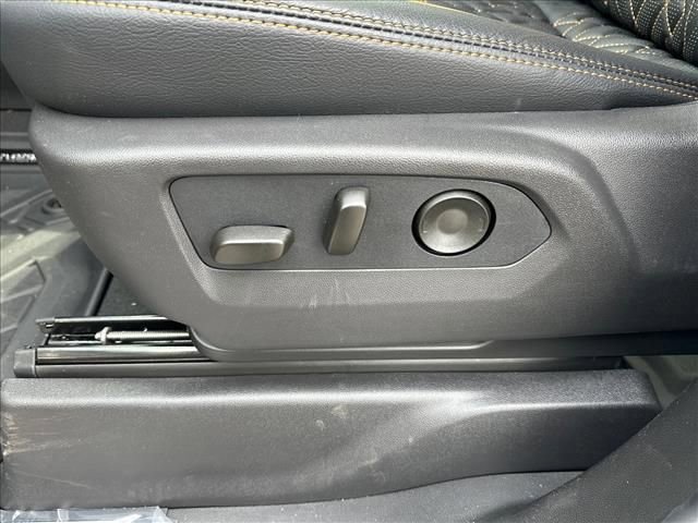 New 2026 GMC Sierra 1500 AT4 w/ Technology Package AWD/4WD image 29