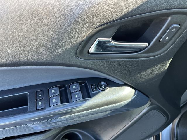 Used 2022 Chevrolet Colorado Z71 AWD/4WD image 16