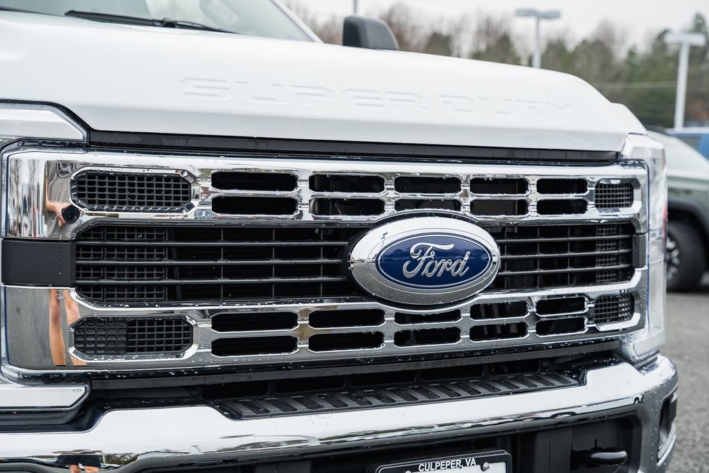 Used 2024 Ford F250 XL w/ Snow Plow Prep Package image 10