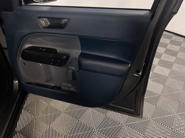 Used 2023 Ford Maverick Lariat w/ Lariat Luxury Package image 28