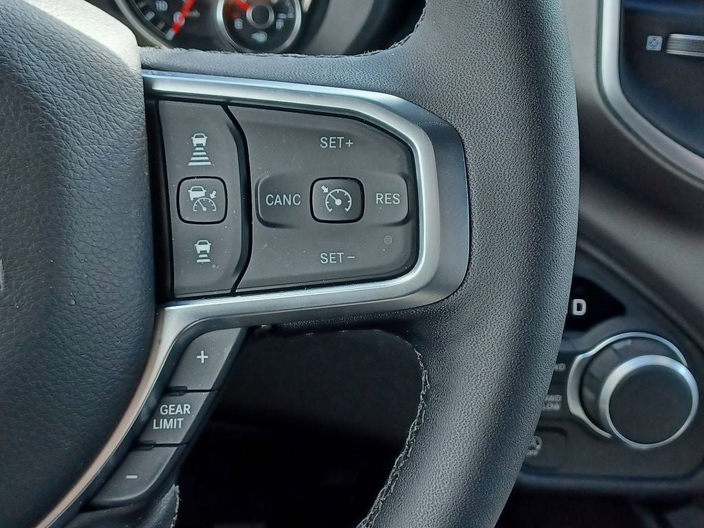 Used 2025 RAM 1500 Big Horn AWD/4WD image 19