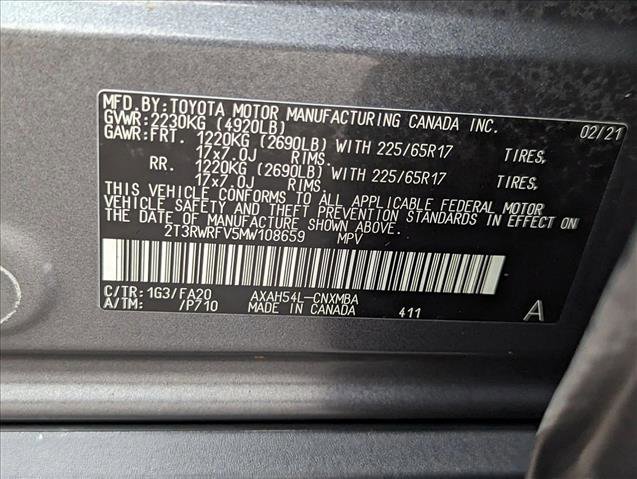 Used 2021 Toyota RAV4 XLE w/ XLE Grade Weather Package image 24