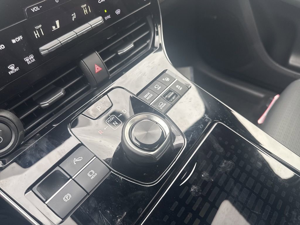 Used 2024 Subaru Solterra Touring w/ Touring Package image 12