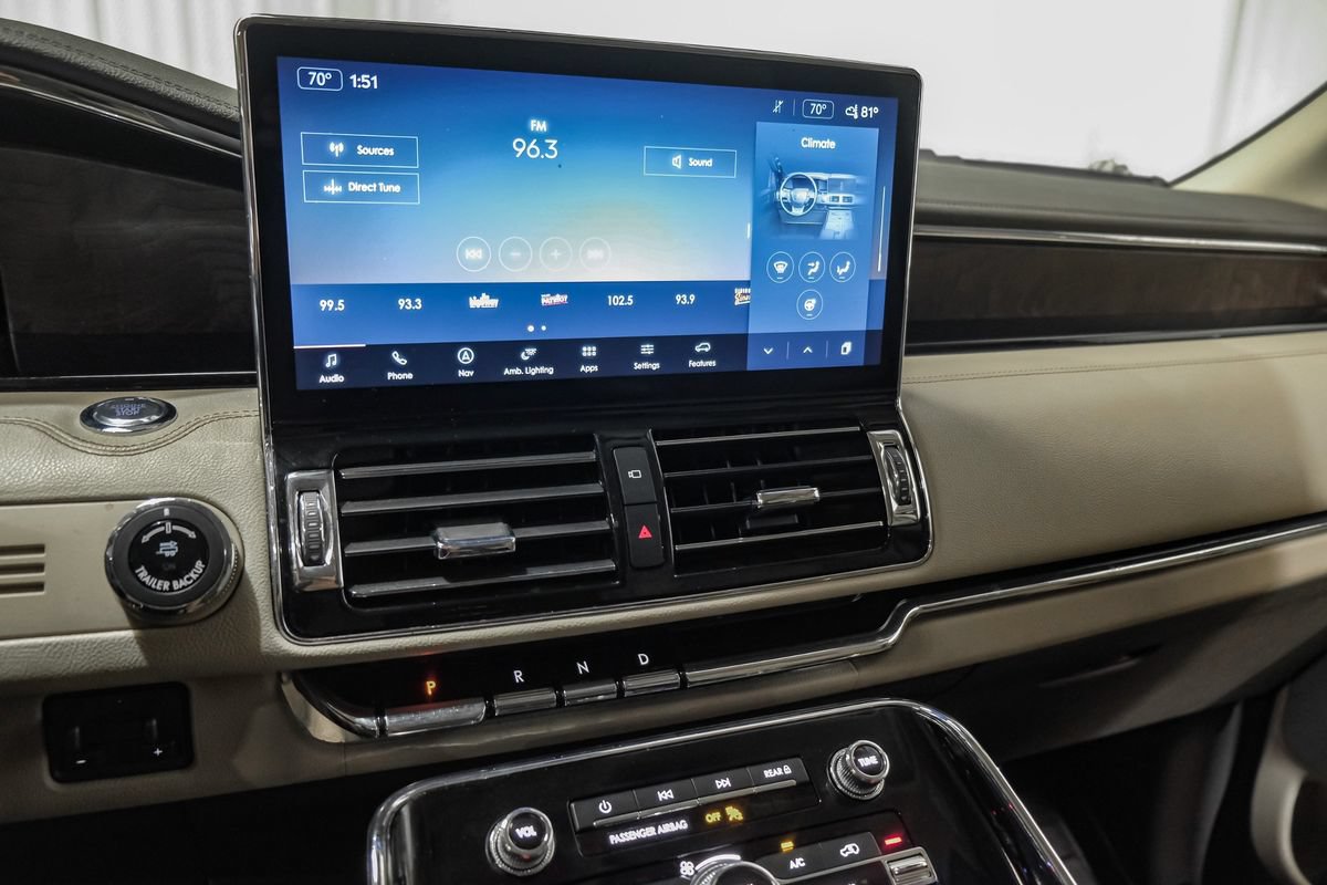 Used 2022 Lincoln Navigator L Reserve AWD/4WD image 26