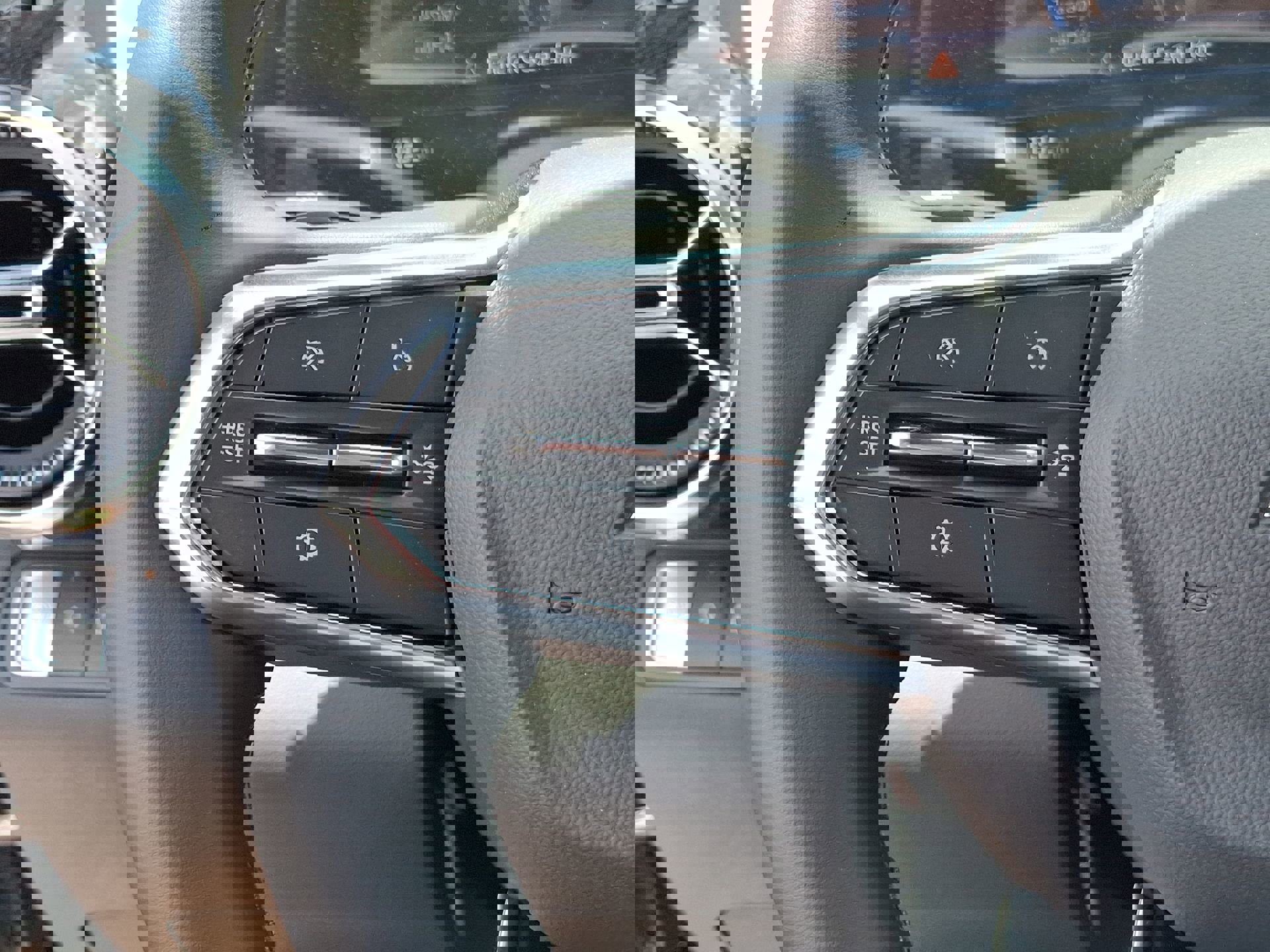 New 2026 Chevrolet Equinox LT image 27