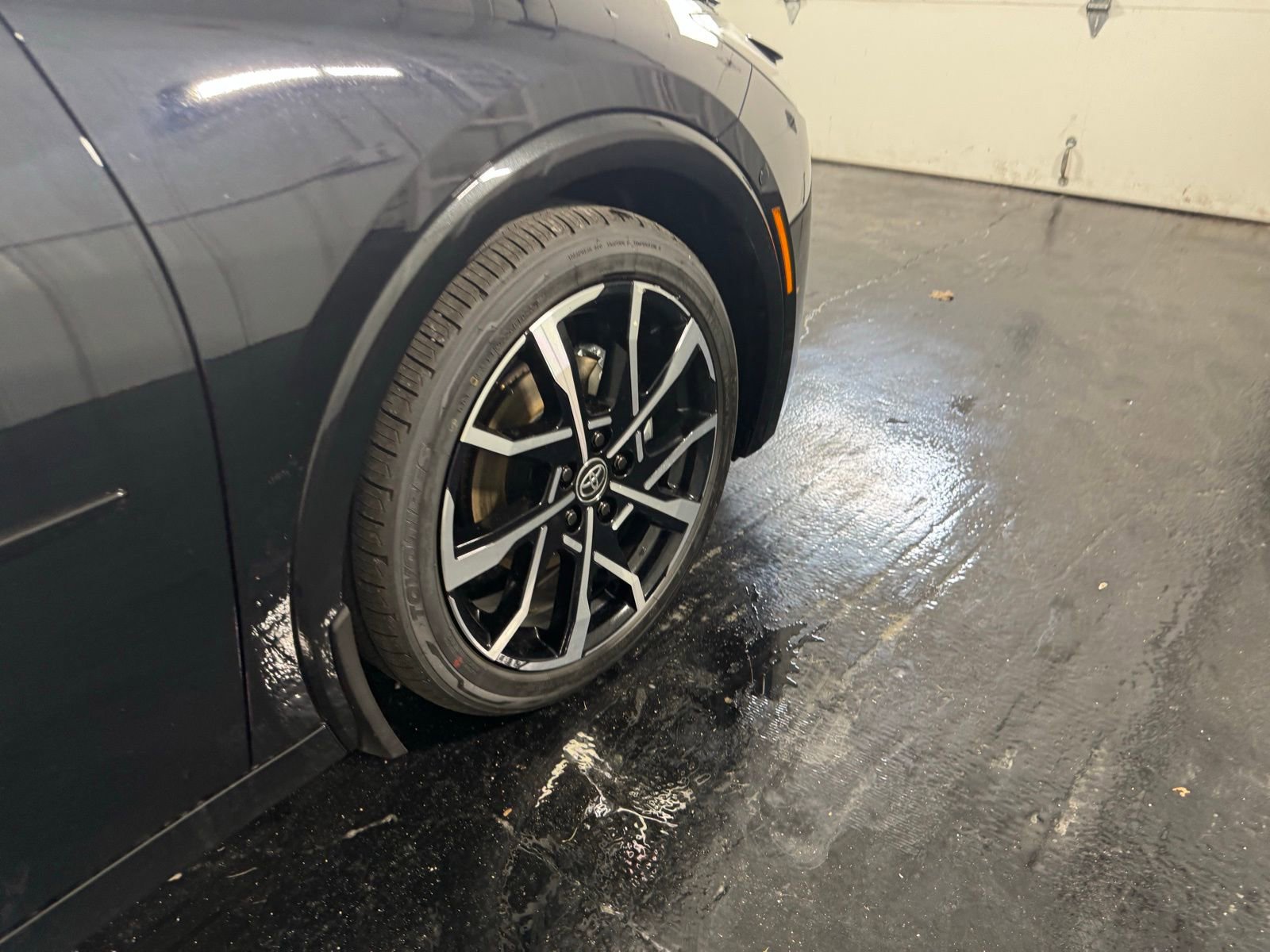 New 2025 Toyota Prius Plug-In Hybrid w/ Limited Premium Package image 13