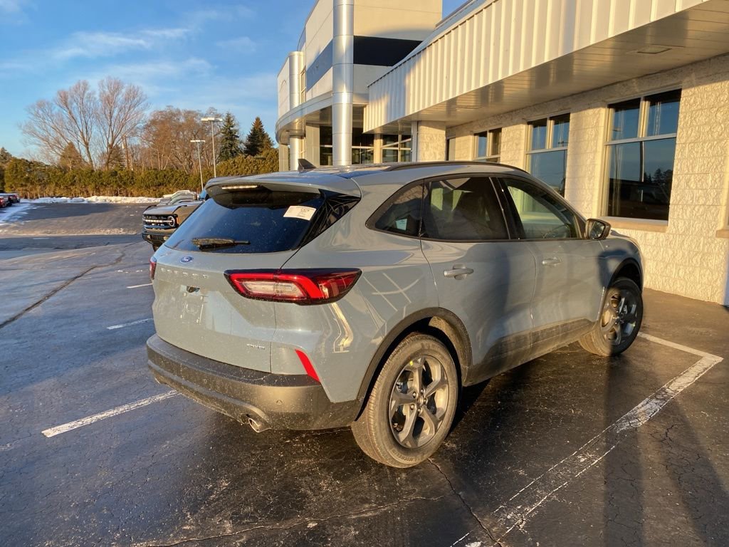 New 2026 Ford Escape ST-Line w/ Tech Pack #1 image 5