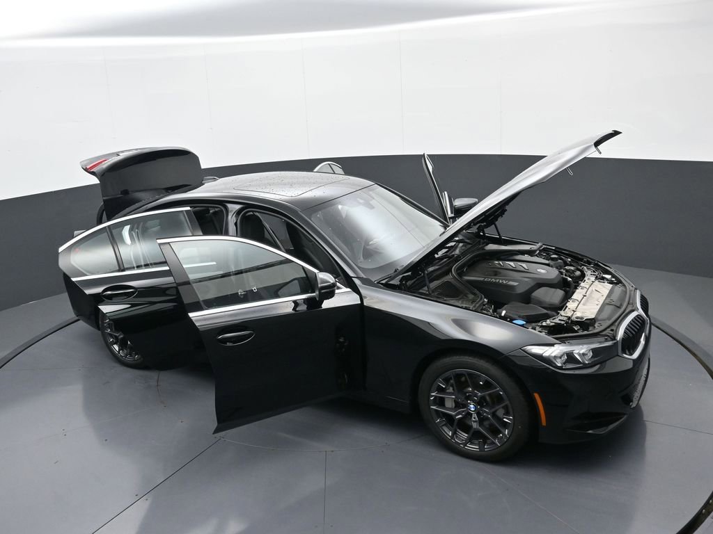 New 2025 BMW 330i xDrive Sedan w/ Convenience Package AWD/4WD image 37
