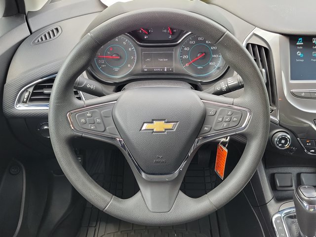 Used 2018 Chevrolet Cruze LT FWD image 26