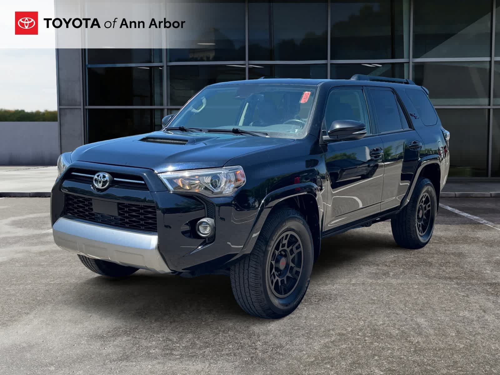 Used 2024 Toyota 4Runner TRD Off-Road Premium w/ Moonroof Package AWD/4WD image 9