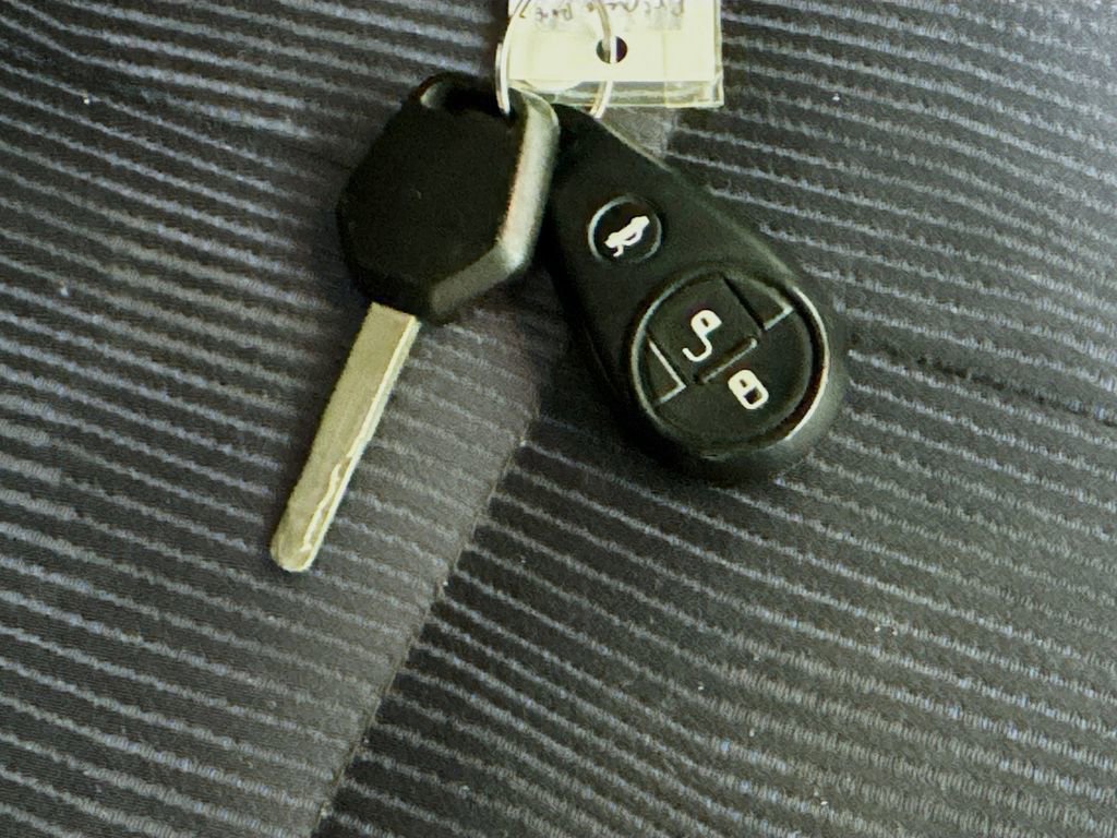 Used 2010 Subaru Forester 2.5X Premium image 34