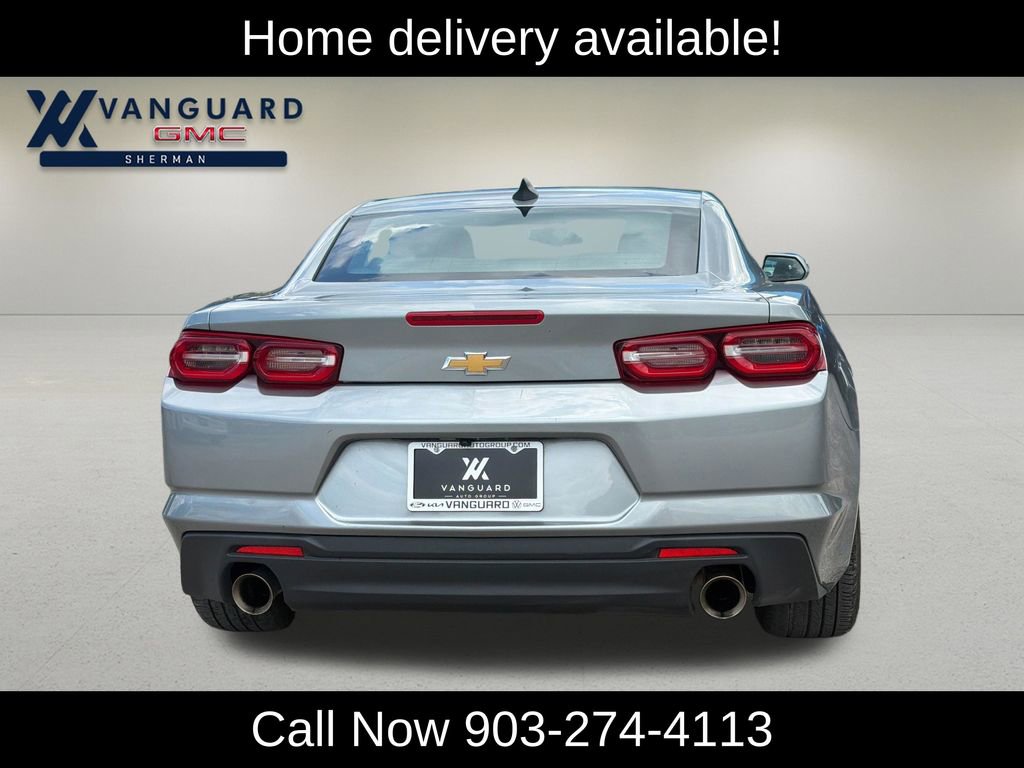 Used 2023 Chevrolet Camaro LT RWD image 5