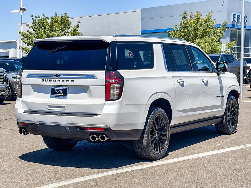 Used 2021 Chevrolet Suburban High Country w/ Premium Package AWD/4WD image 4