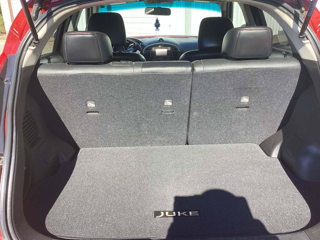 Used 2014 Nissan Juke SL FWD image 16