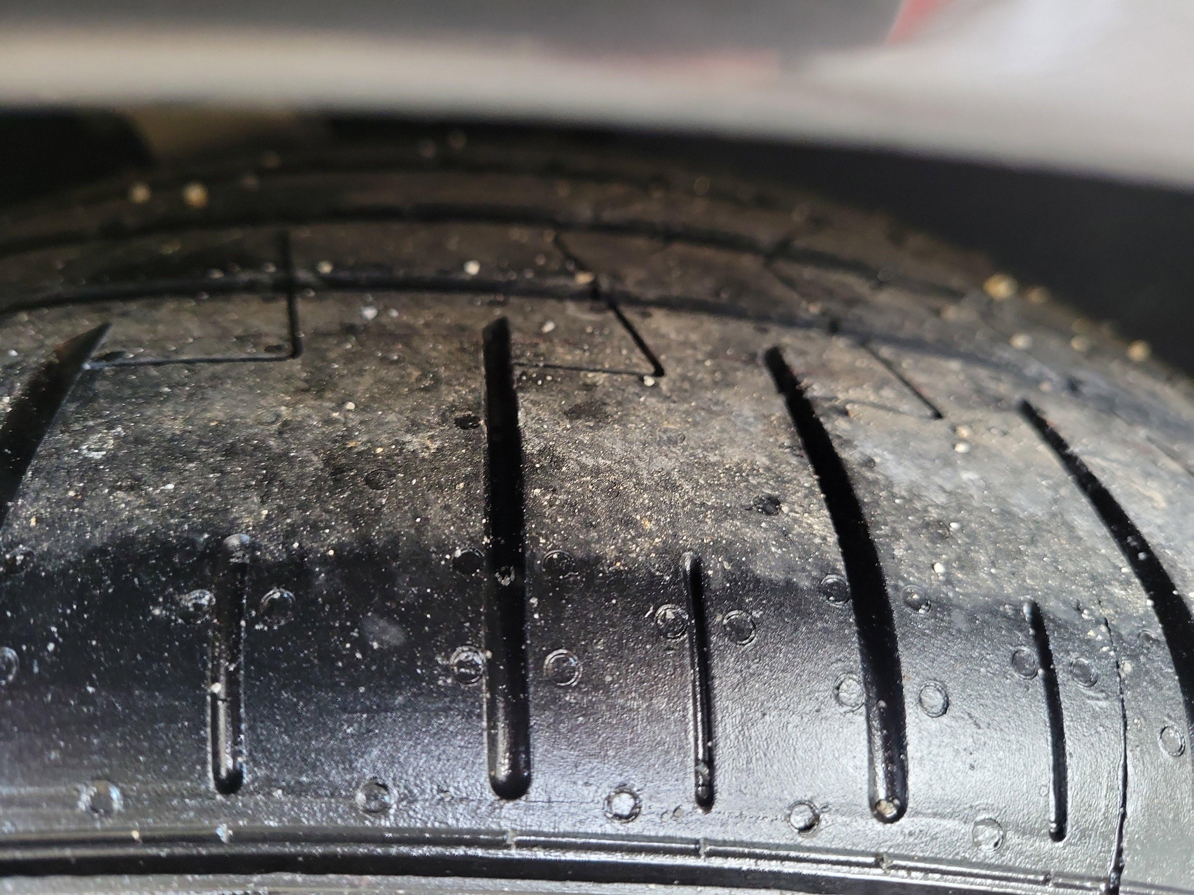 Used 2020 BMW M8 Coupe w/ M Carbon Exterior Package image 13