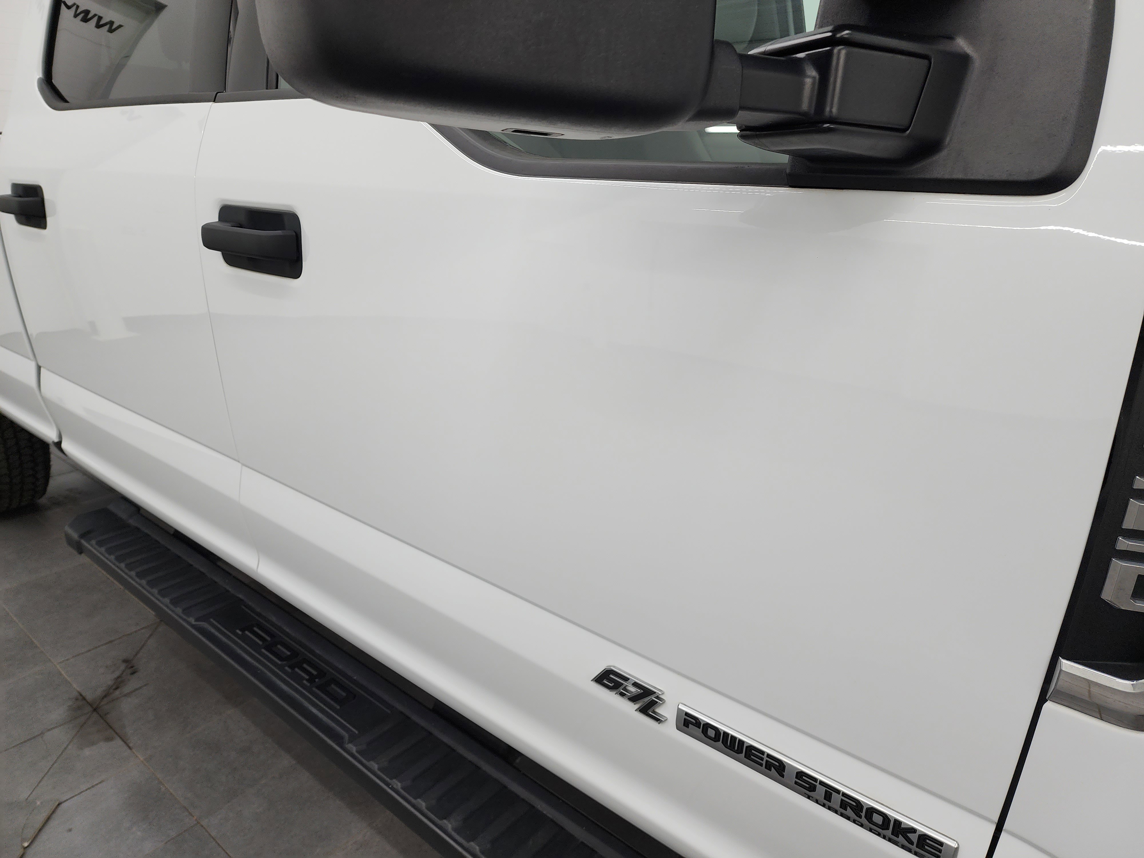 Used 2022 Ford F350 XLT w/ Black Appearance Package image 24