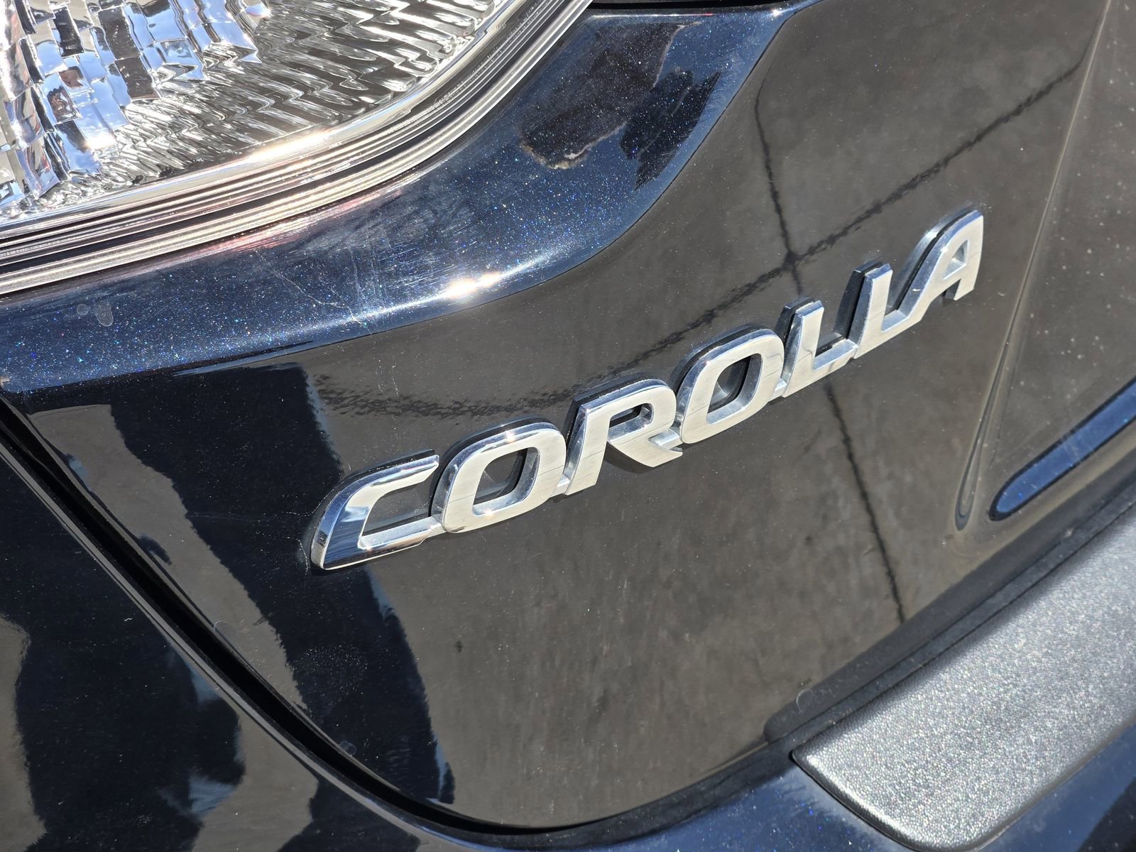 Used 2025 Toyota Corolla LE image 12