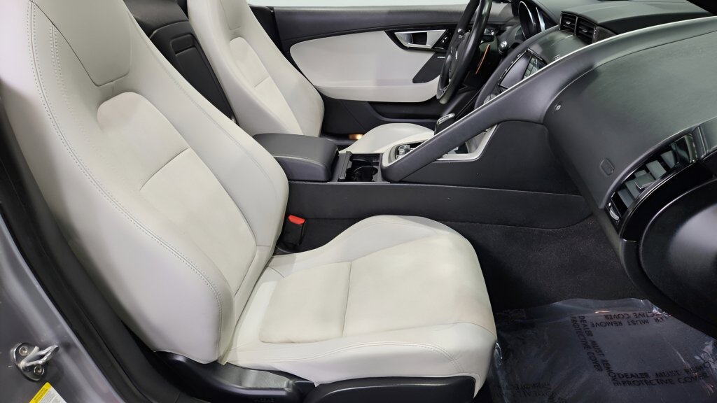 Used 2015 Jaguar F-TYPE S RWD image 38