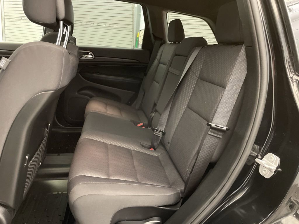 Used 2019 Jeep Grand Cherokee Laredo AWD/4WD image 30