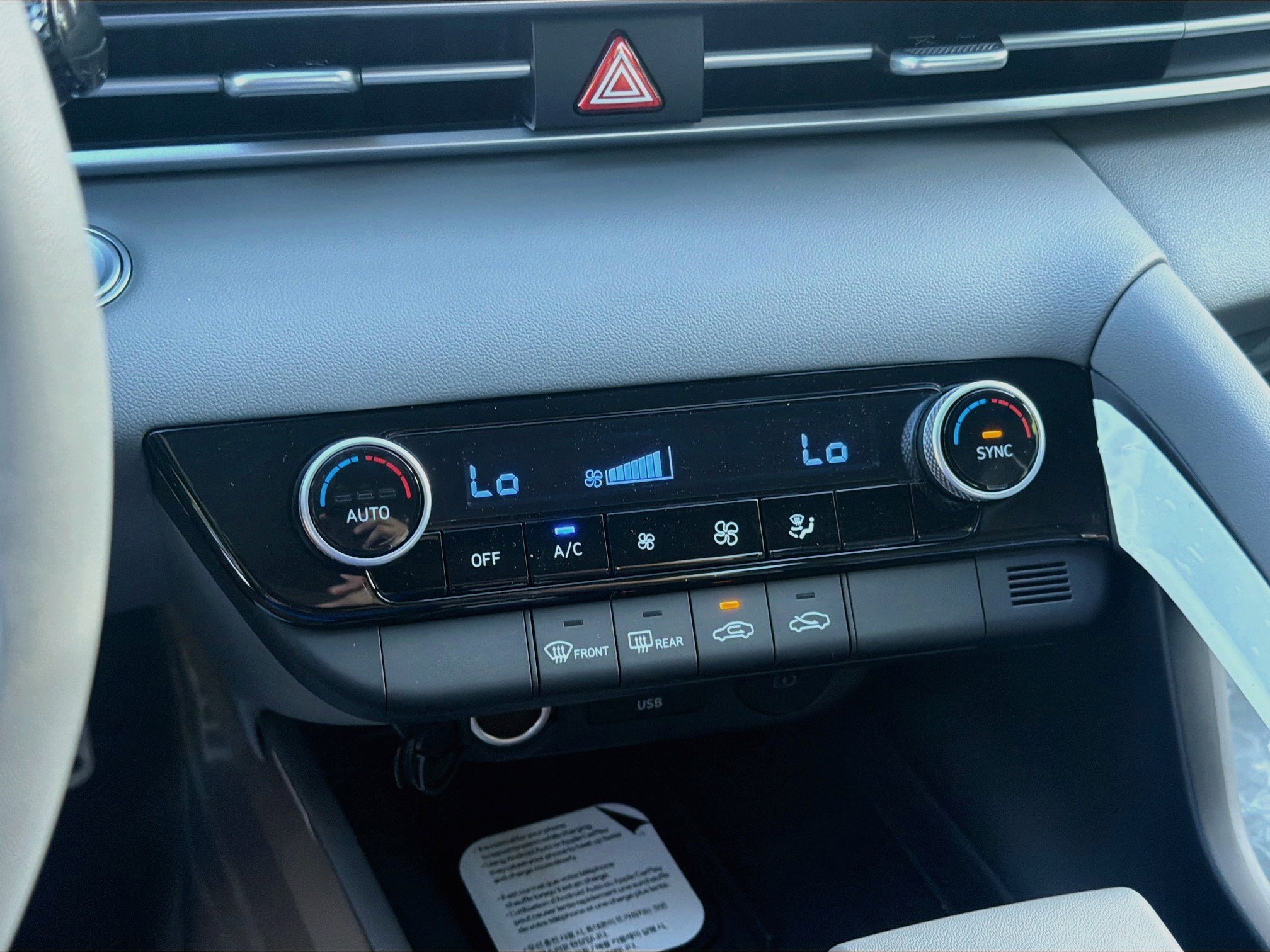 New 2026 Hyundai Elantra Sport FWD image 12