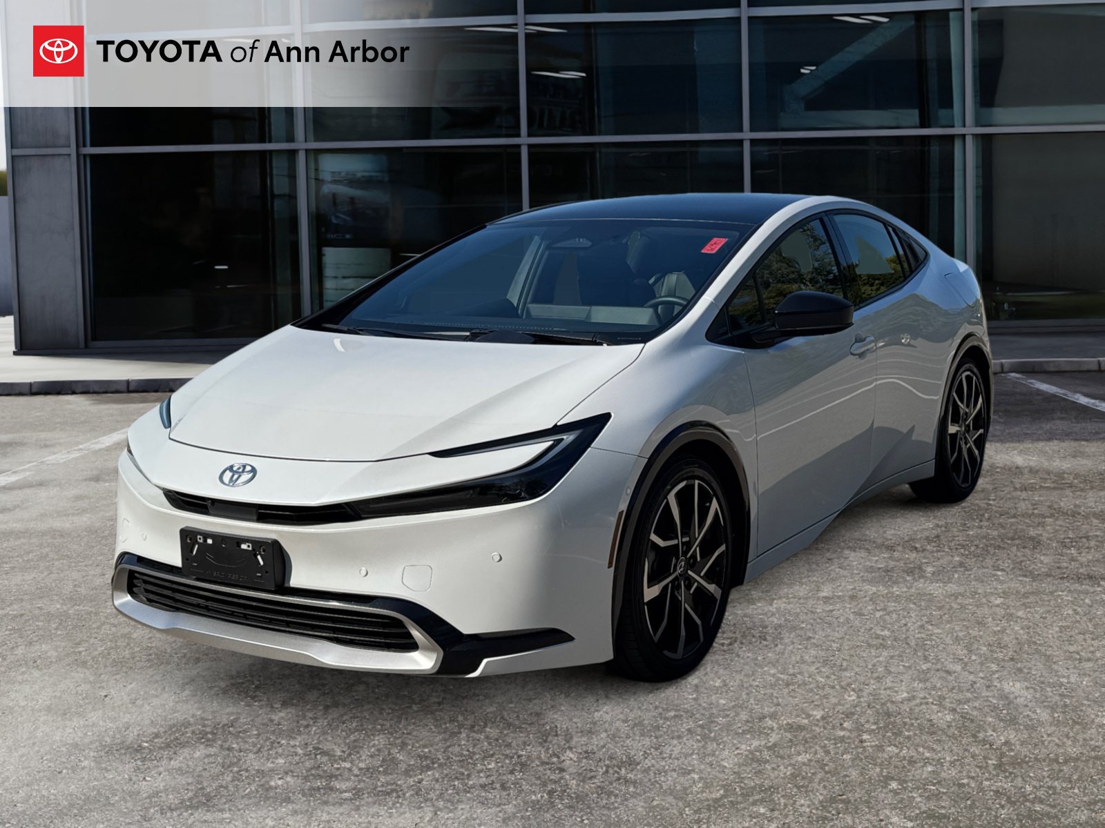 Used 2024 Toyota Prius Prime Premium w/ Advanced Technology Package FWD image 9