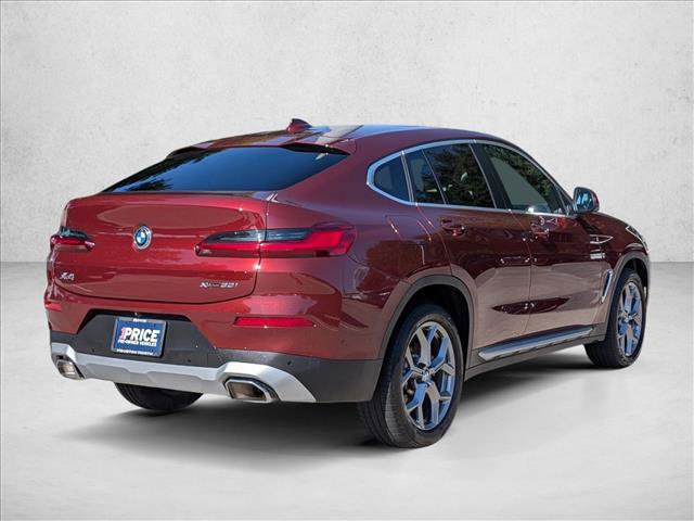 Used 2025 BMW X4 xDrive30i AWD/4WD image 5