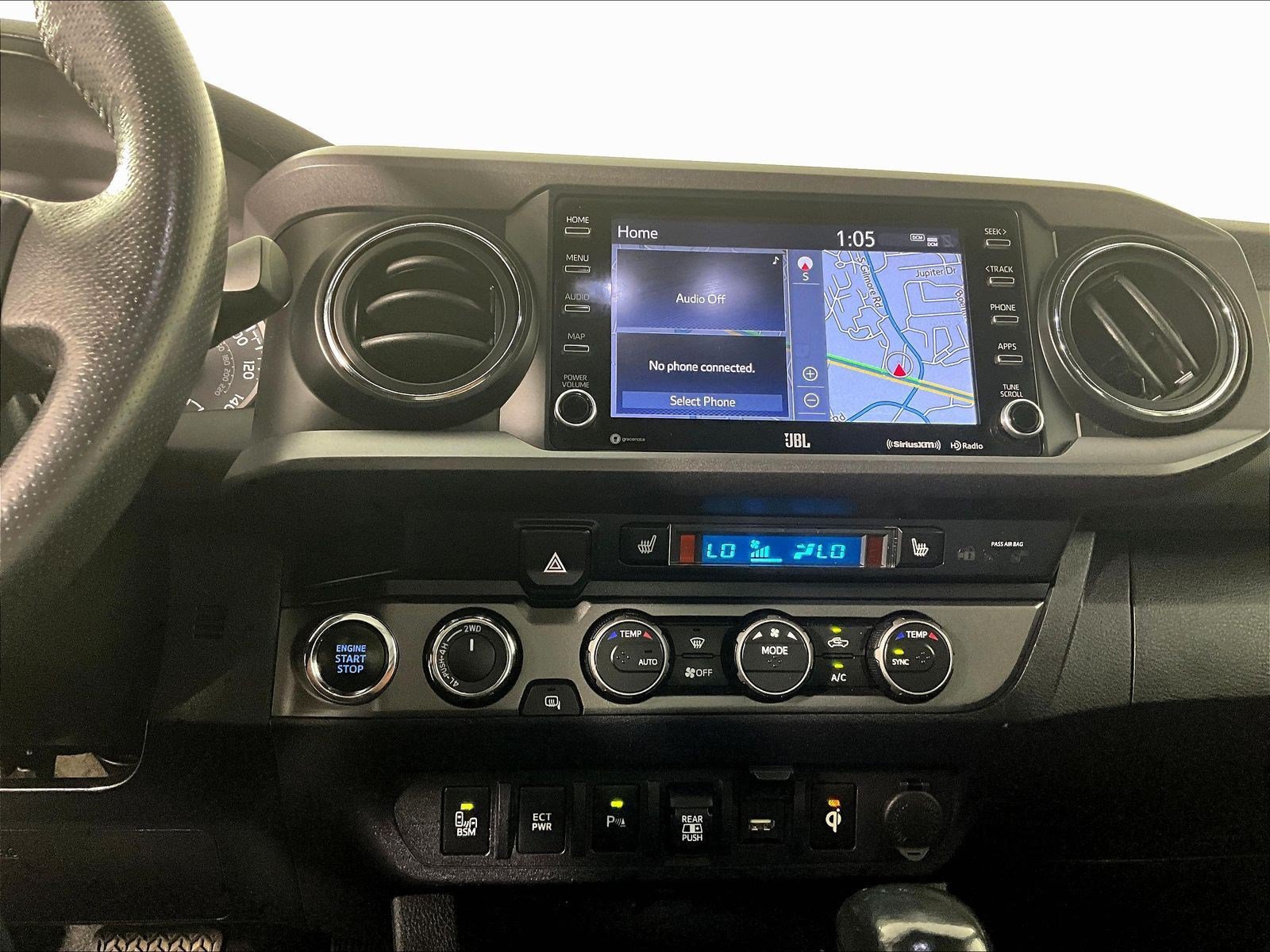 Used 2020 Toyota Tacoma TRD Off-Road w/ TRD Premium Off Road Package AWD/4WD image 16