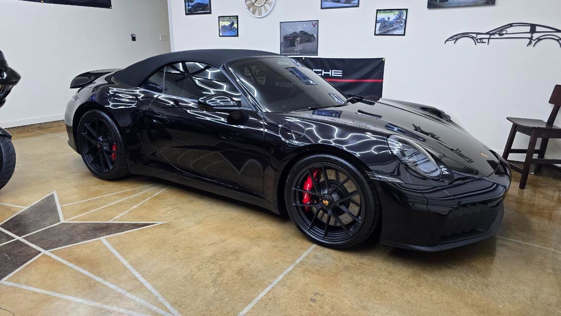 Used 2026 Porsche 911 Carrera 4 GTS AWD/4WD image 25