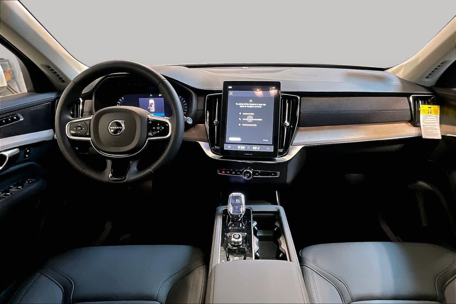 New 2026 Volvo XC90 B6 Plus w/ Protection Package Premier AWD/4WD image 7