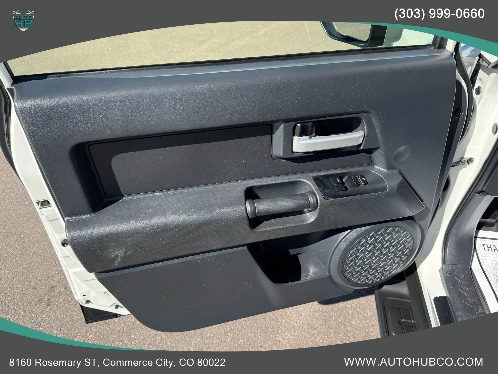Used 2013 Toyota FJ Cruiser 4WD w/ Convenience Pkg image 23